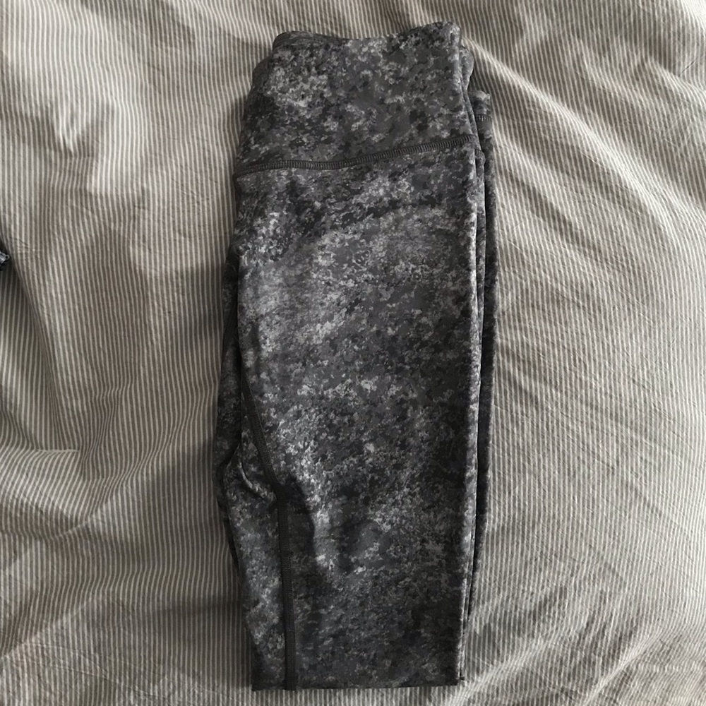 Grey Lulu leggings